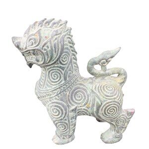 Antique Reproduction Foo Dog Heavy Metal Figurine Paperweight Wild Animal Lion
